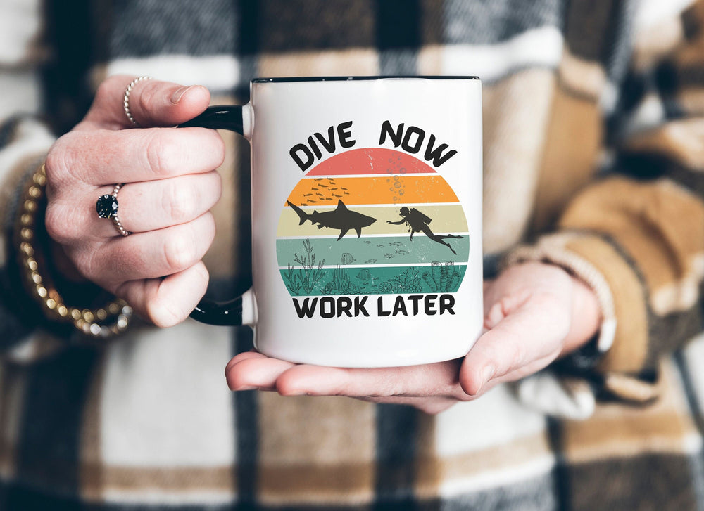 Tazza "Dive now work later"